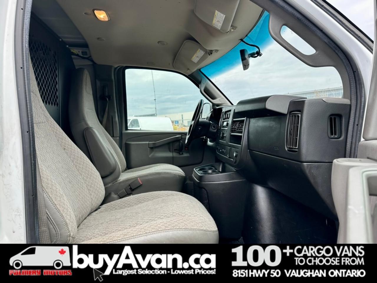 2018 Chevrolet Express 2500 Express 2500 + Divider Shelves Racks Photo