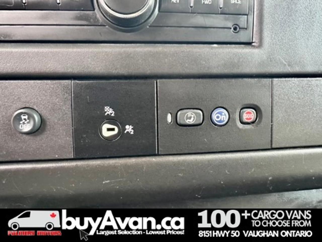 2018 Chevrolet Express 2500 Express 2500 + Divider Shelves Racks Photo
