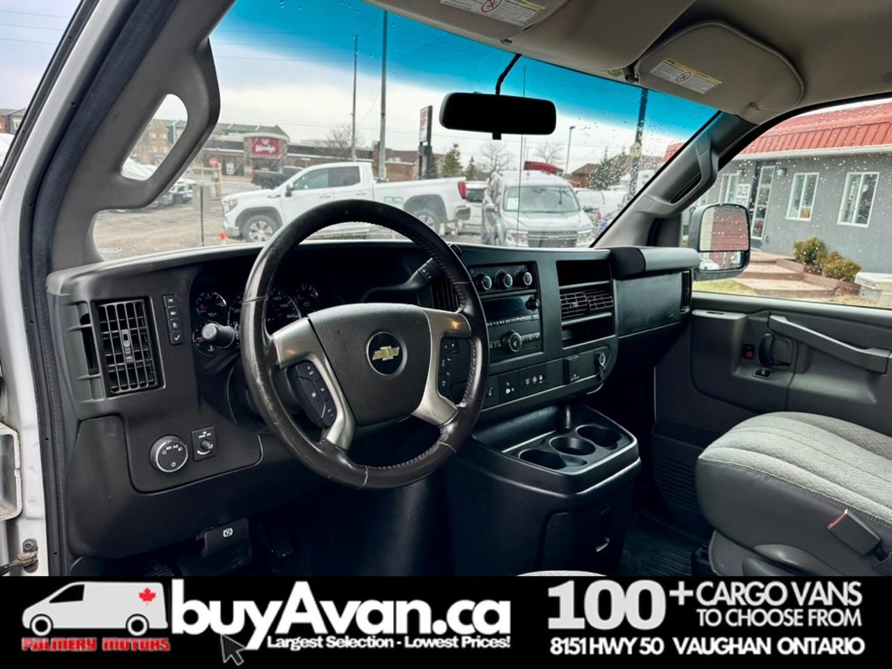 2018 Chevrolet Express 2500 Express 2500 + Divider Shelves Racks Photo