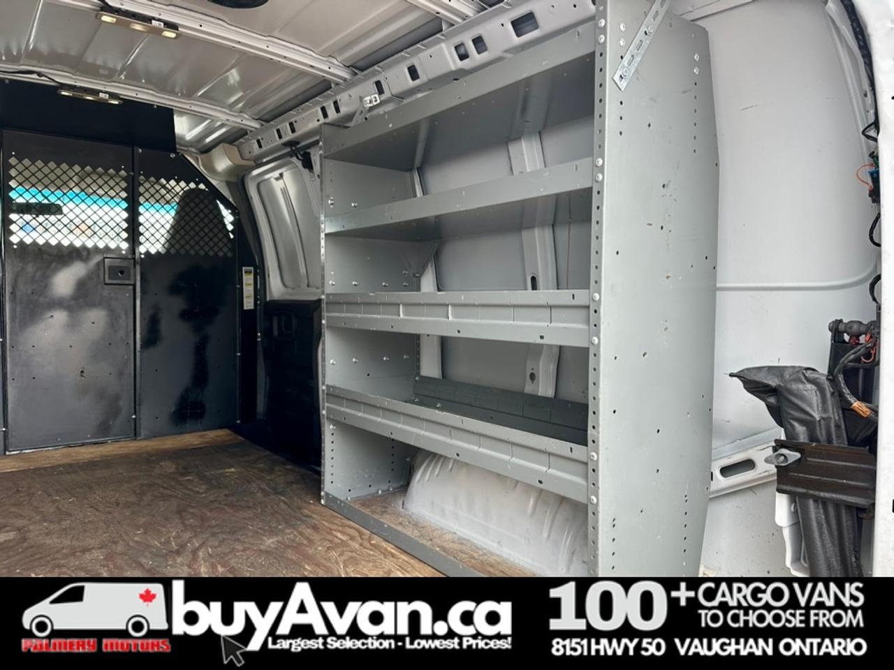 2018 Chevrolet Express 2500 Express 2500 + Divider Shelves Racks Photo