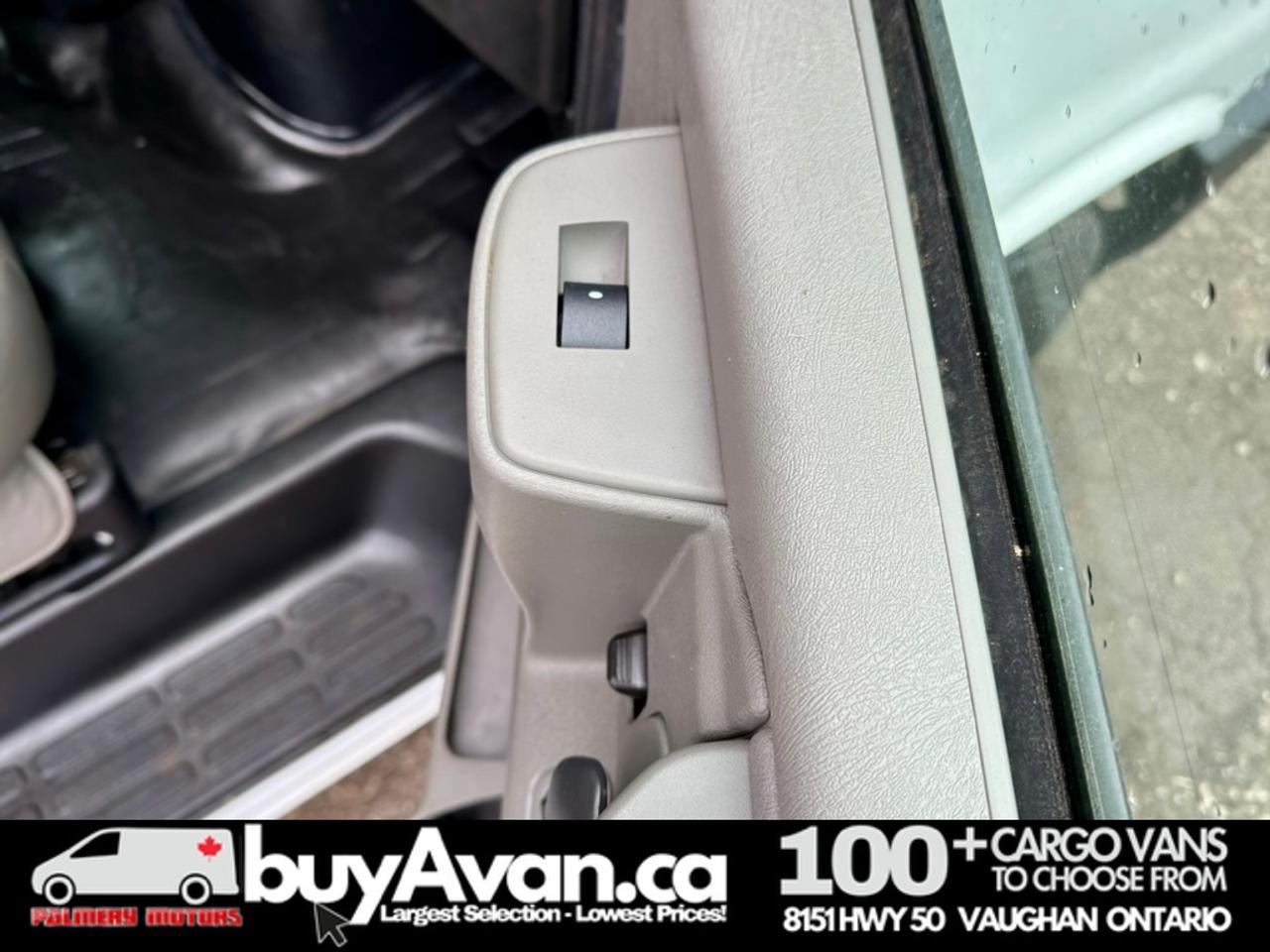 2018 Chevrolet Express 2500 Express 2500 + Divider Shelves Racks Photo
