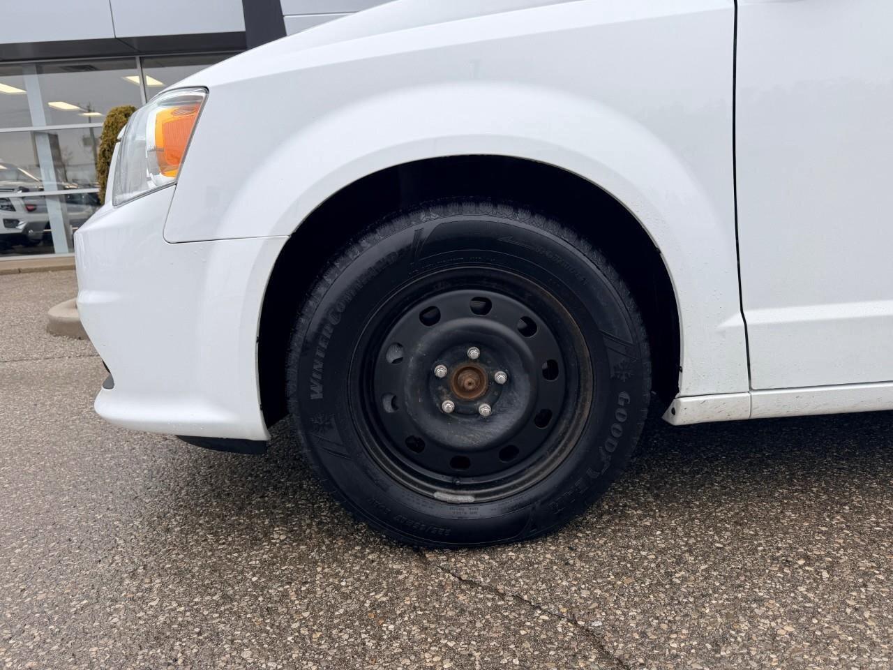 2020 Dodge Grand Caravan SXTPREMIUM PLUS, 3.6L V6, ALLOYS, STOW N GO, 7-PAS Photo