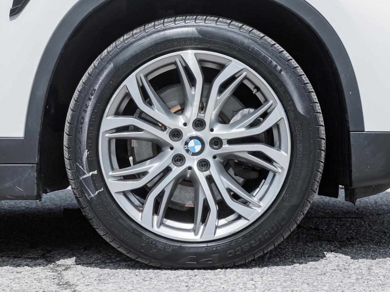 2018 BMW X1 Xdrive28i Sports Activity Vehicle Photo3