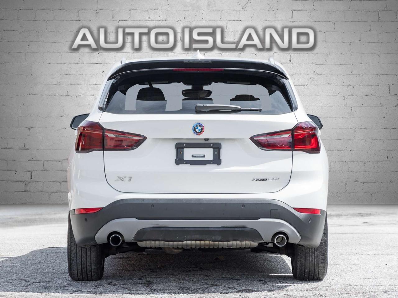 2018 BMW X1 XDrive28i -Sport Line-Pano Roof-Power Tailgate- Photo