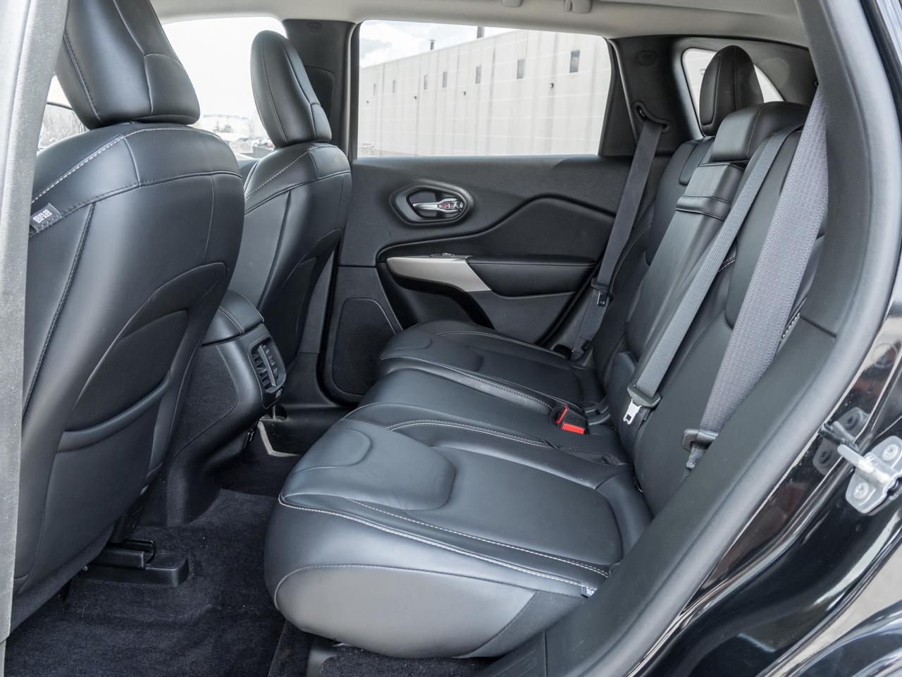 2018 Jeep Cherokee High Altitude 4x4, Leather, Sunroof Photo