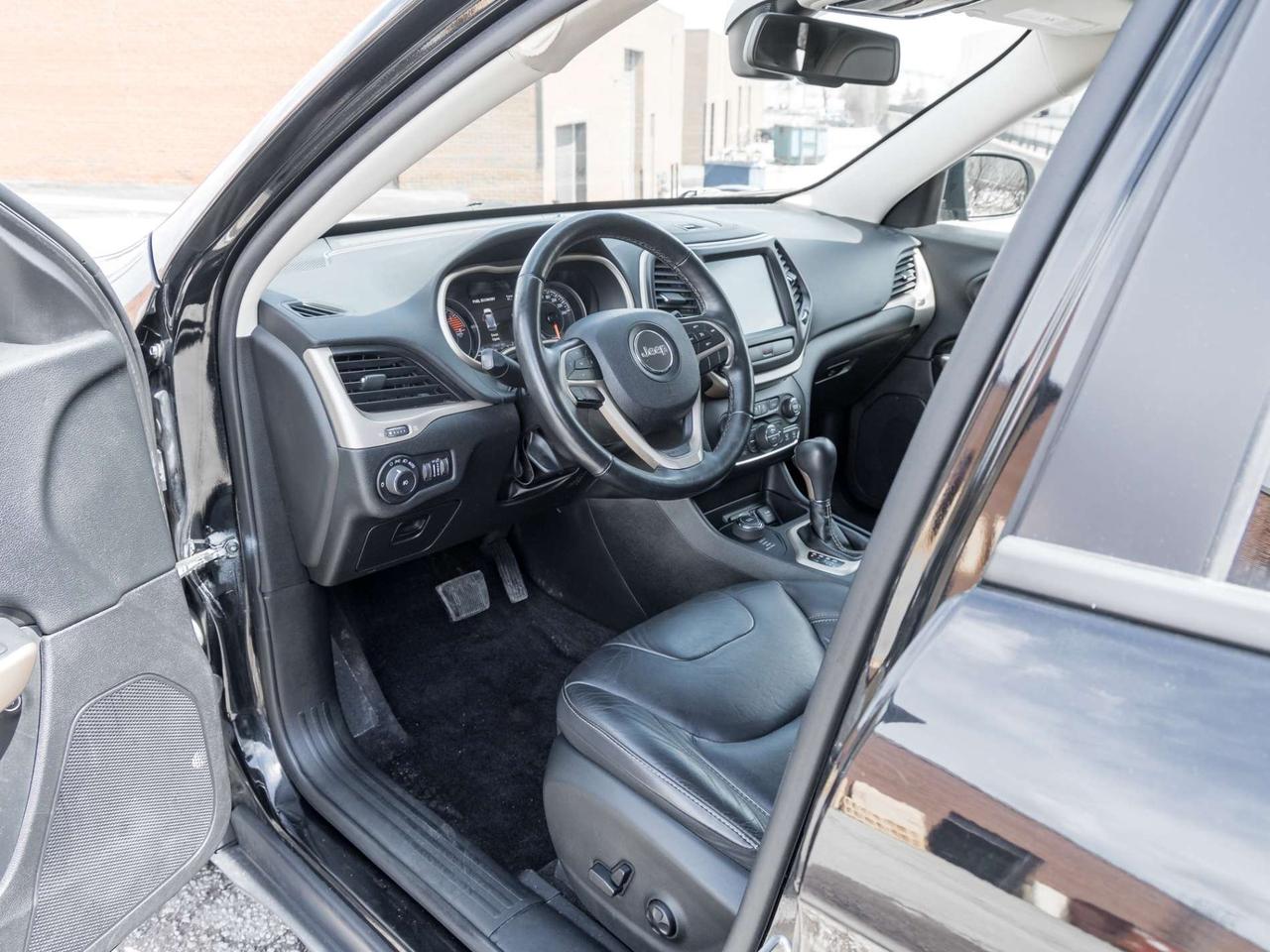 2018 Jeep Cherokee Limited V6 High Altitude 4x4 -Navi-Pano-Leather-Dealer Serviced-NO Accidents Photo