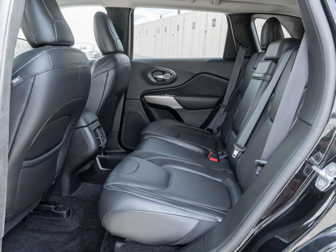 2018 Jeep Cherokee Limited V6 High Altitude 4x4 -Navi-Pano-Leather-Dealer Serviced-NO Accidents Photo