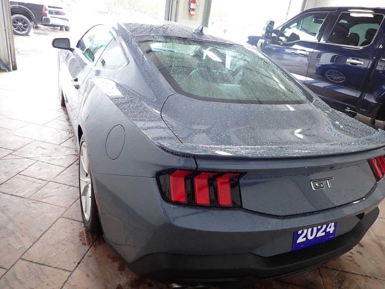 2024 Ford Mustang GT PREMIUM COUPE LEATHER NAVI Photo
