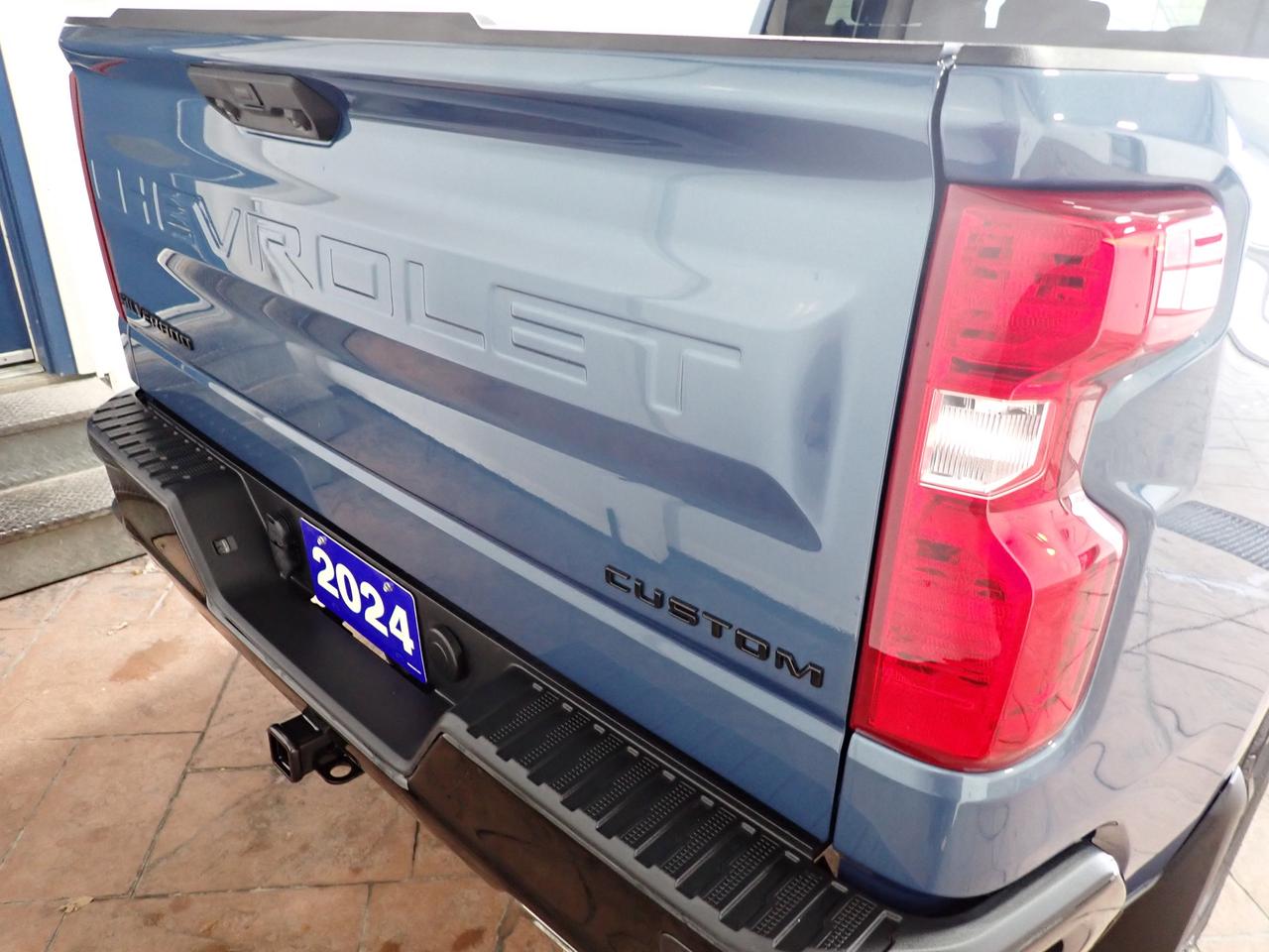 2024 Chevrolet Silverado 1500 Custom Trail Boss 4WD Photo