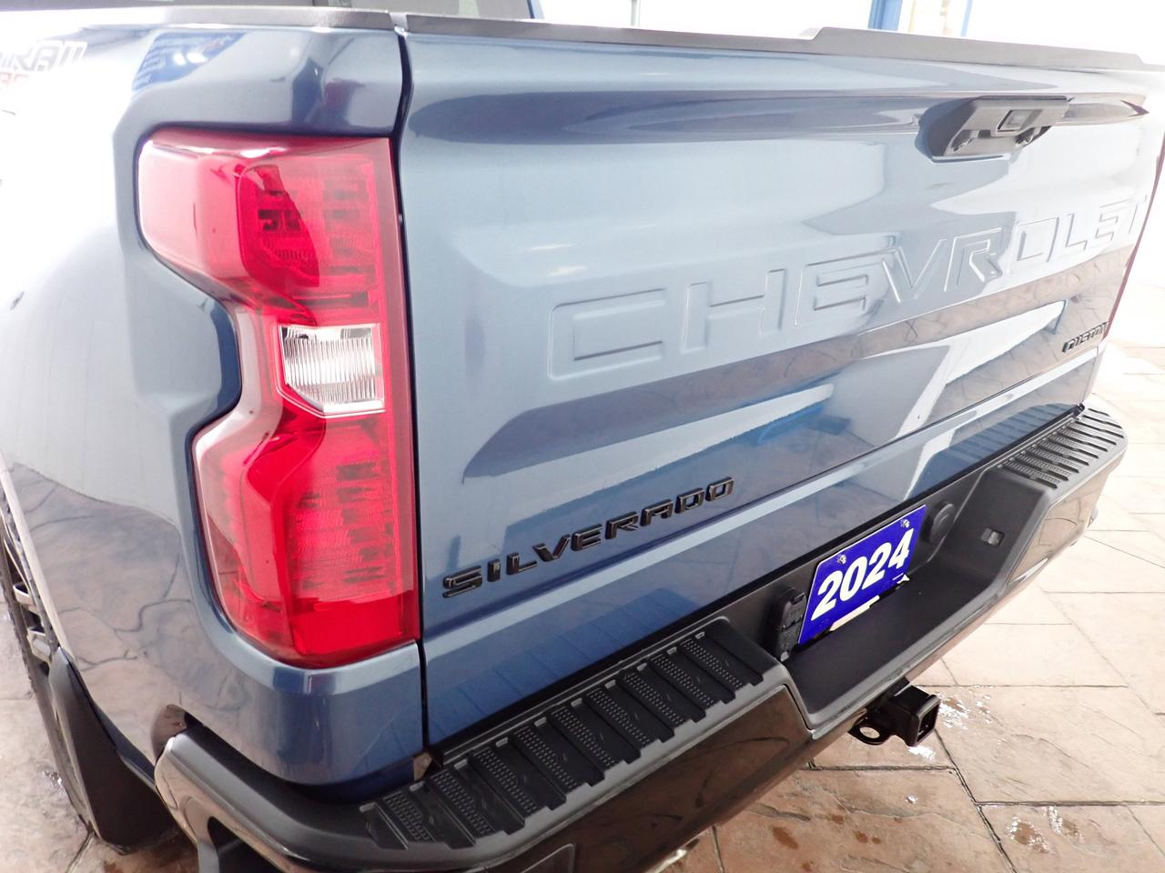 2024 Chevrolet Silverado 1500 Custom Trail Boss 4WD Photo