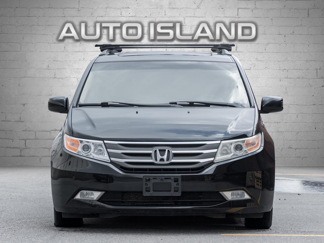 2013 Honda Odyssey Touring w/RES & Navi Photo