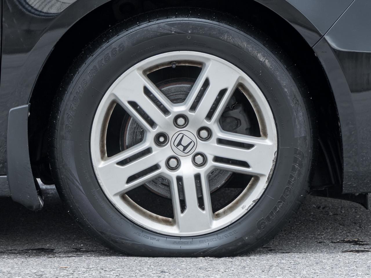 2013 Honda Odyssey Touring w/RES & Navi Photo