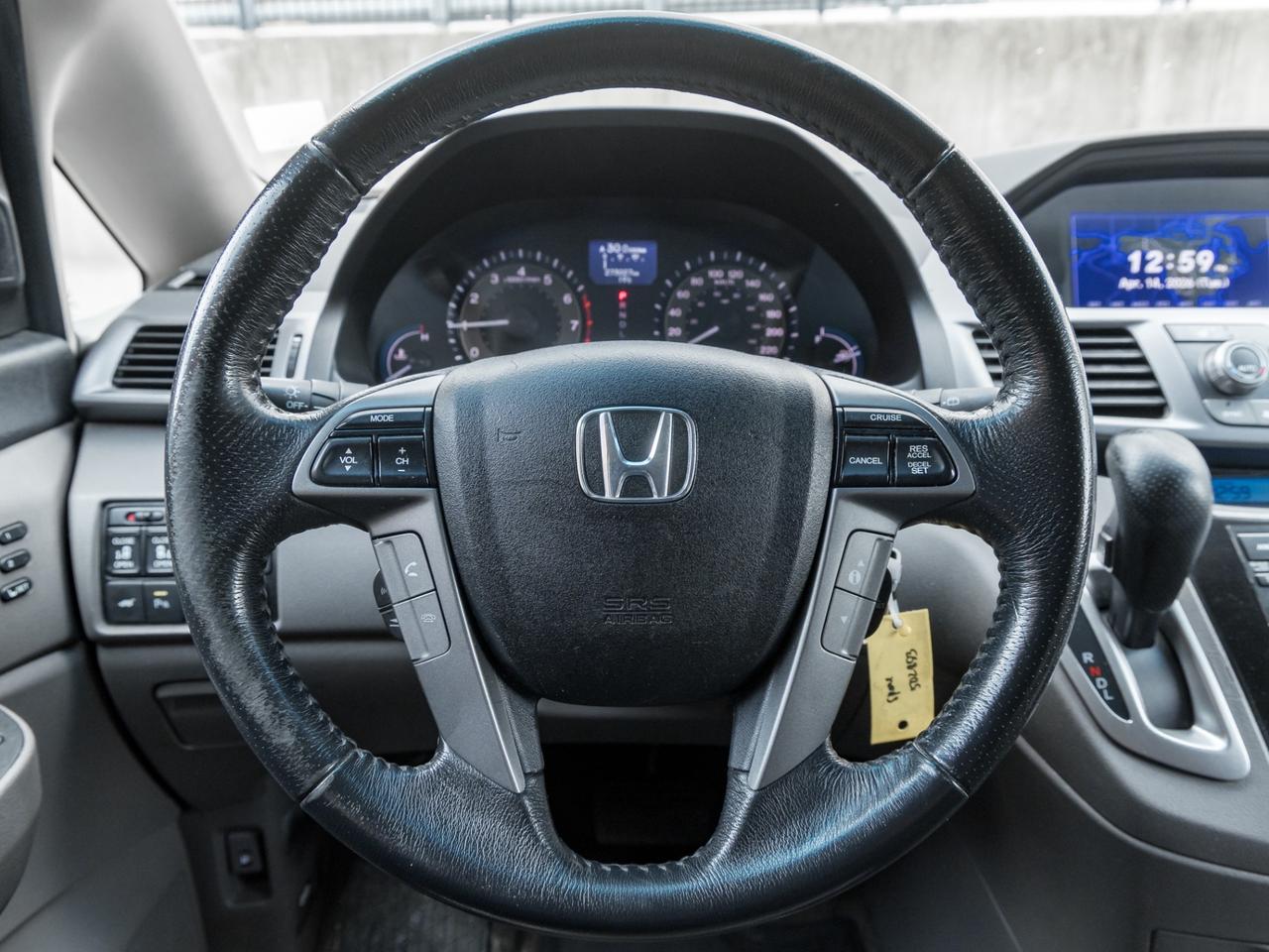 2013 Honda Odyssey Touring w/RES & Navi Photo
