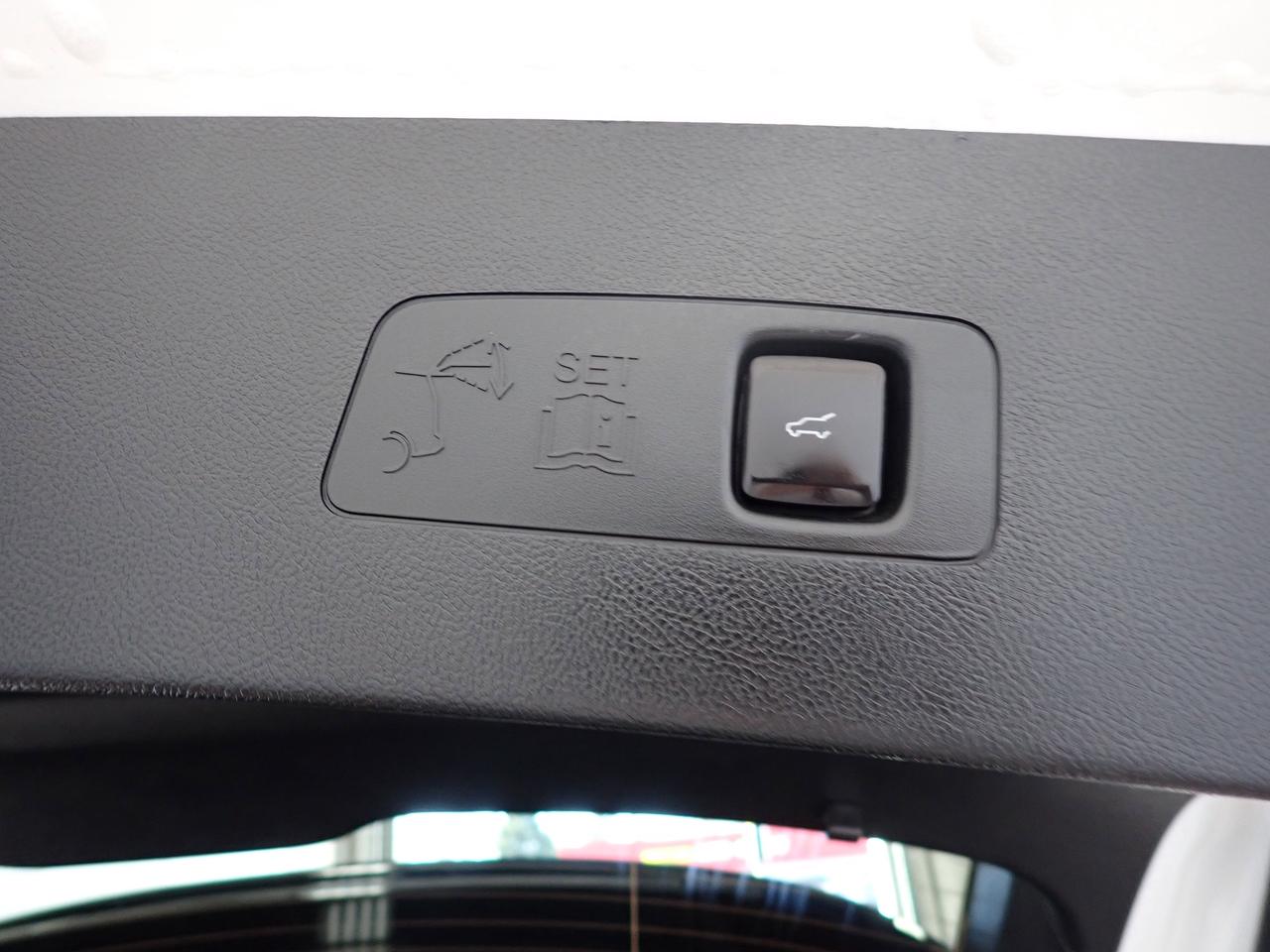 2024 Lincoln Corsair Reserve AWD LEATHER NAVI SUNROOF Photo4