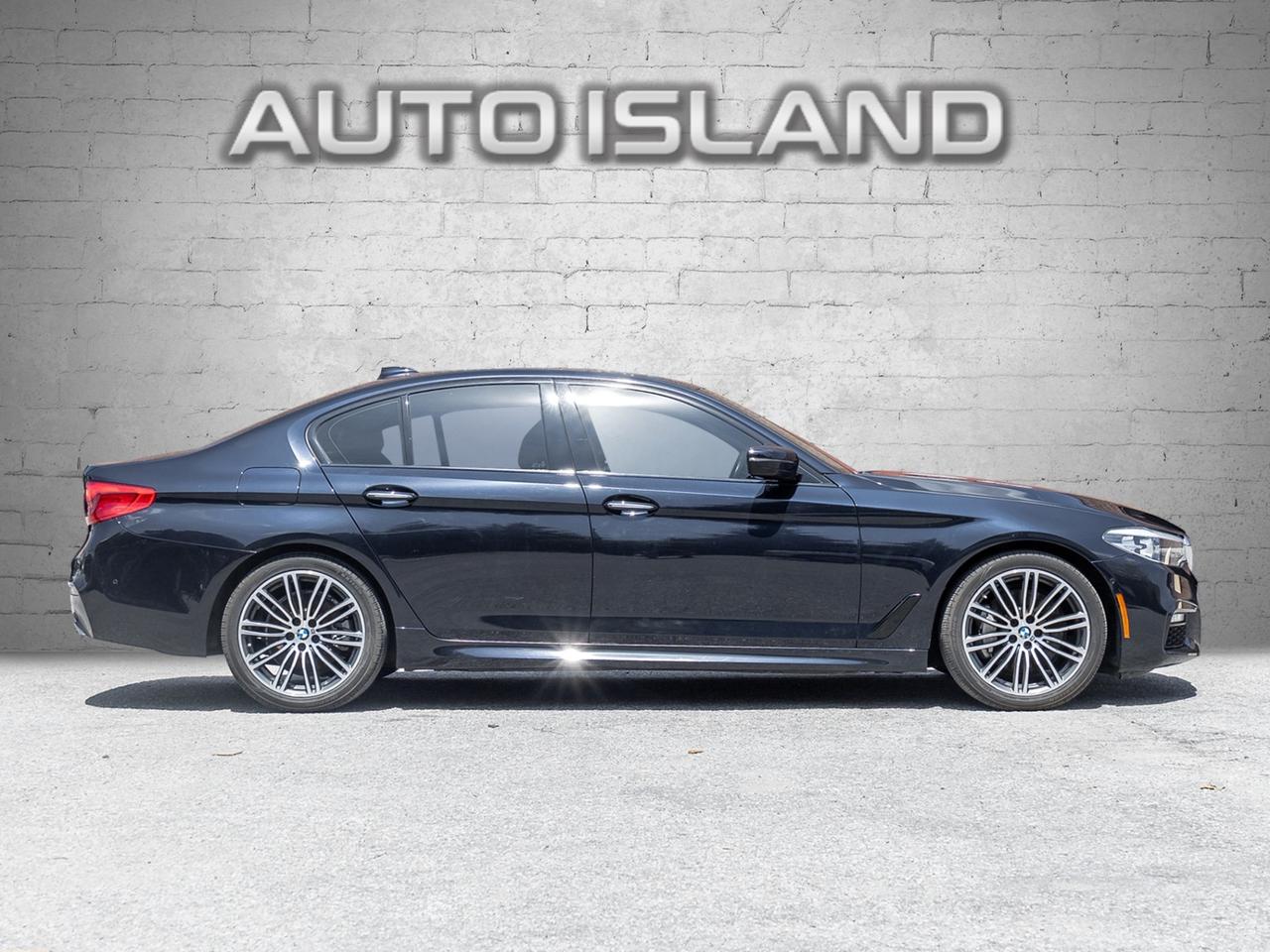 2017 BMW 5 Series 530i xDrive, Nav, Camera Photo