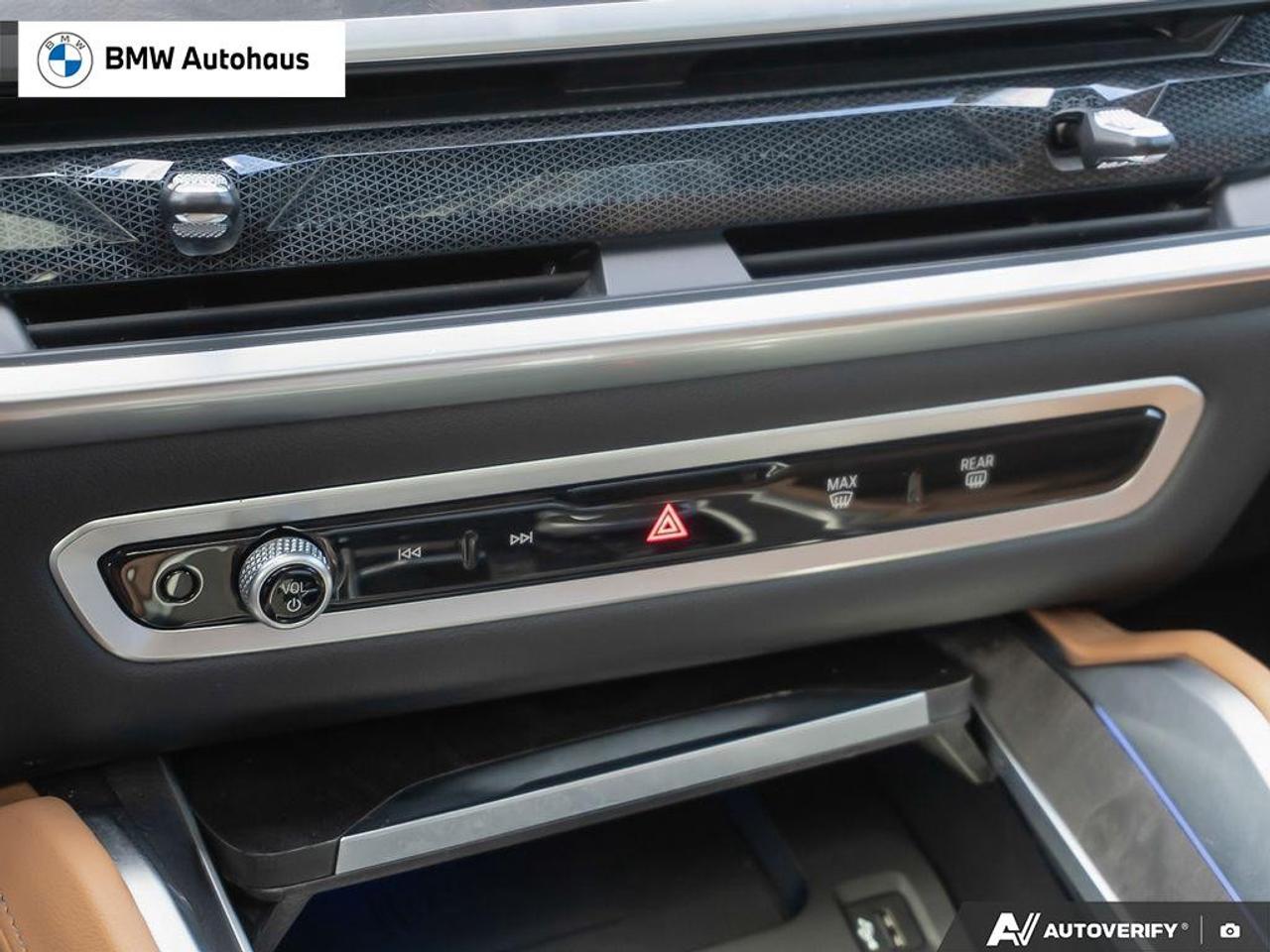 2024 BMW X6 xDrive40i Sports Activity Coupe Photo
