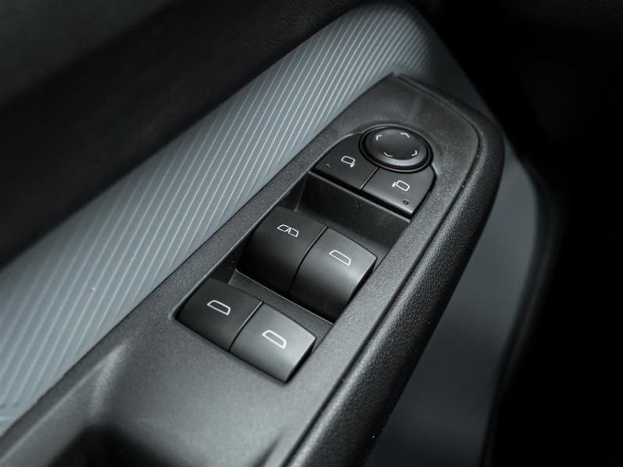 2027 Chevrolet Bolt LT 4dr Photo
