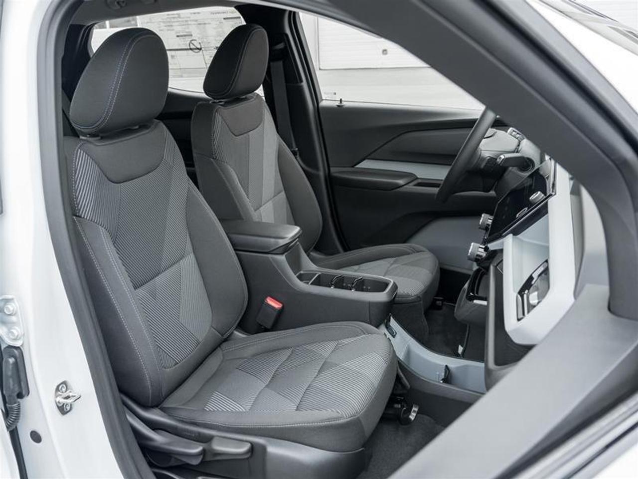 2027 Chevrolet Bolt LT 4dr Photo