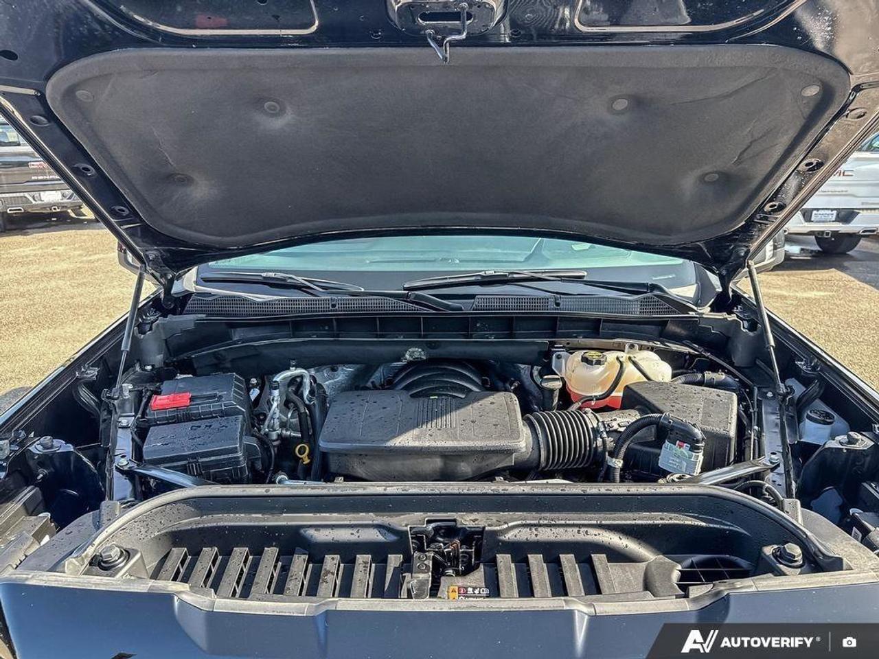 2025 GMC Sierra 1500 AT4Trailer Brake Controller   Sunroof   Remote Sta Photo