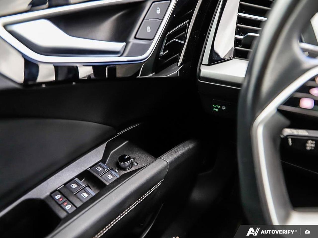 2024 Audi Q4 e-tron 50EV, E-TRON, ALLOYS, AWD, NAV, LEATHER, 1-OWNER, Photo