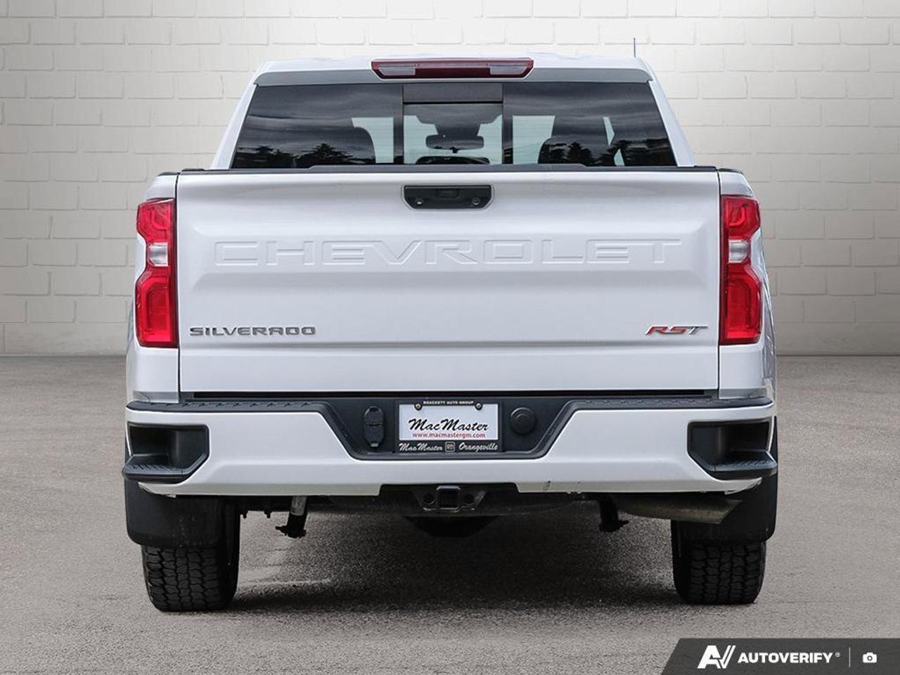 2022 Chevrolet Silverado 1500 RSTRST, 3.0L DURAMAX DIESEL, 4X4, ALLOYS, CLOTH, C Photo