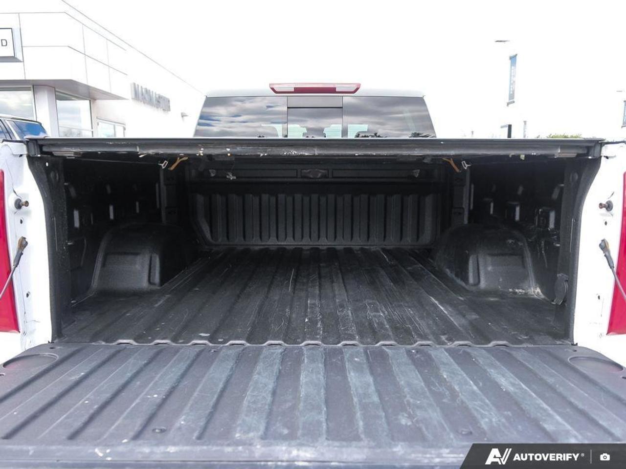 2022 Chevrolet Silverado 1500 RSTRST, 3.0L DURAMAX DIESEL, 4X4, ALLOYS, CLOTH, C Photo