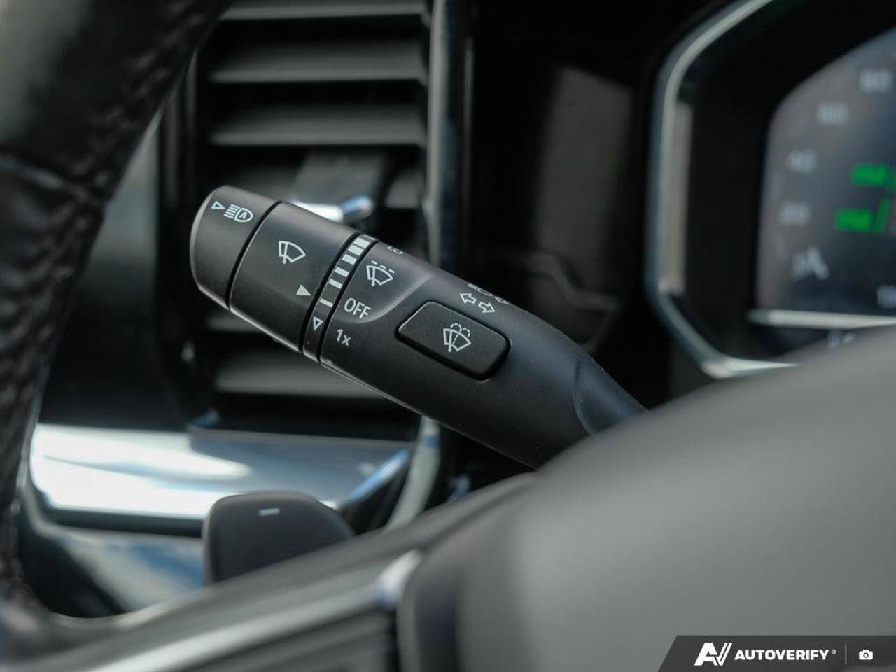 2022 Chevrolet Silverado 1500 RSTRST, 3.0L DURAMAX DIESEL, 4X4, ALLOYS, CLOTH, C Photo