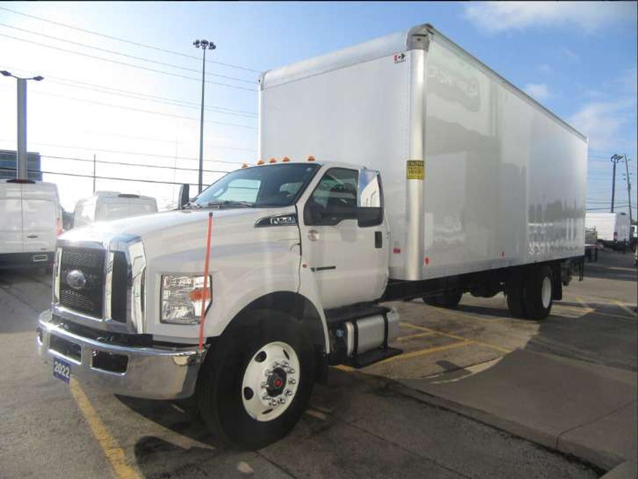 2022 Ford Super Duty F-750 Tractor DIESEL 26 FT ALUMINUM BOX & LARGE POWER LIFTGATE Photo