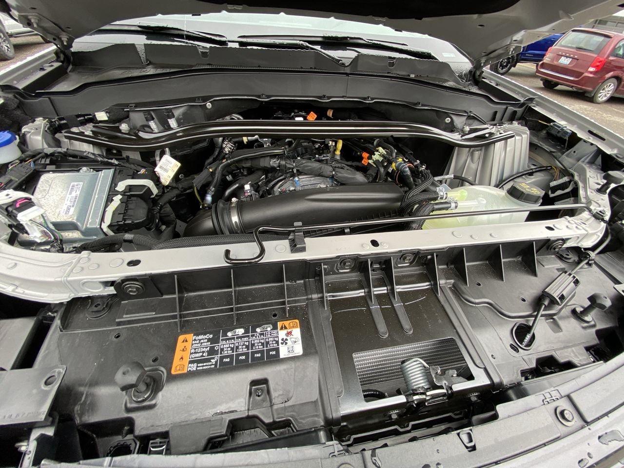 2026 Ford Explorer ST-Line Photo