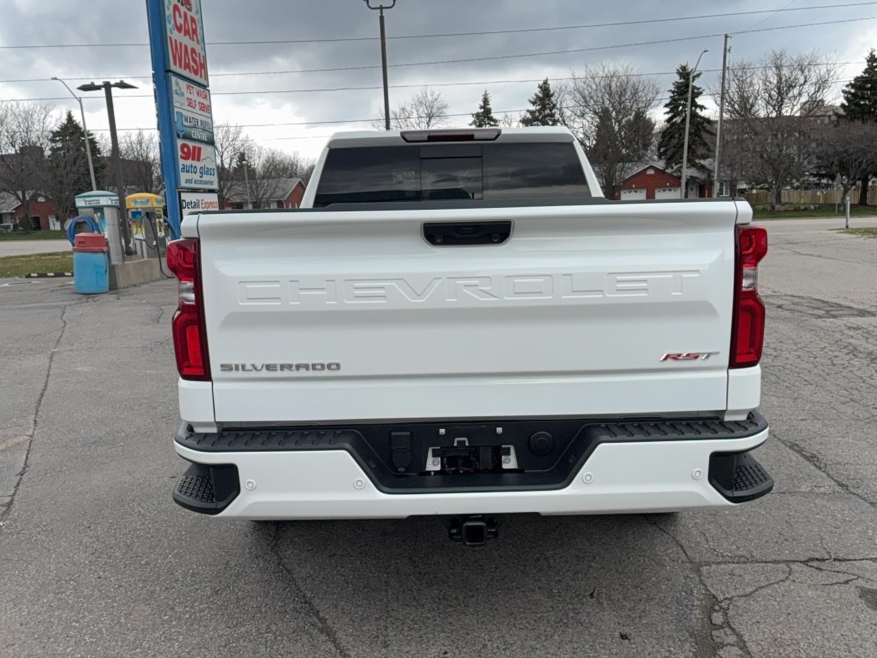 2023 Chevrolet Silverado 1500 RST CrewCab 4WD 5.3L8cylGas 5'10"Box Roof Leather Photo