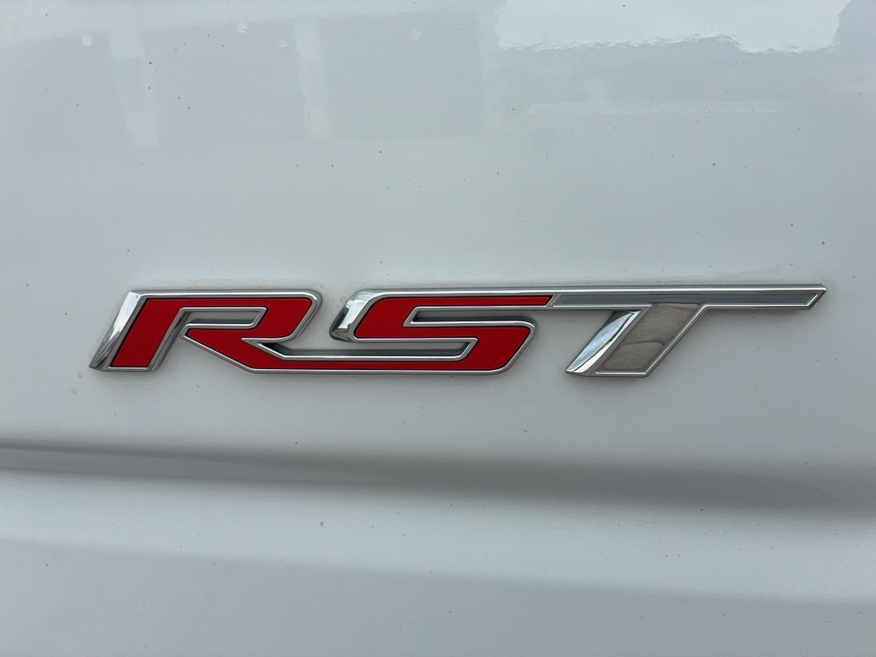 2023 Chevrolet Silverado 1500 RST CrewCab 4WD 5.3L8cylGas 5'10"Box Roof Leather Photo