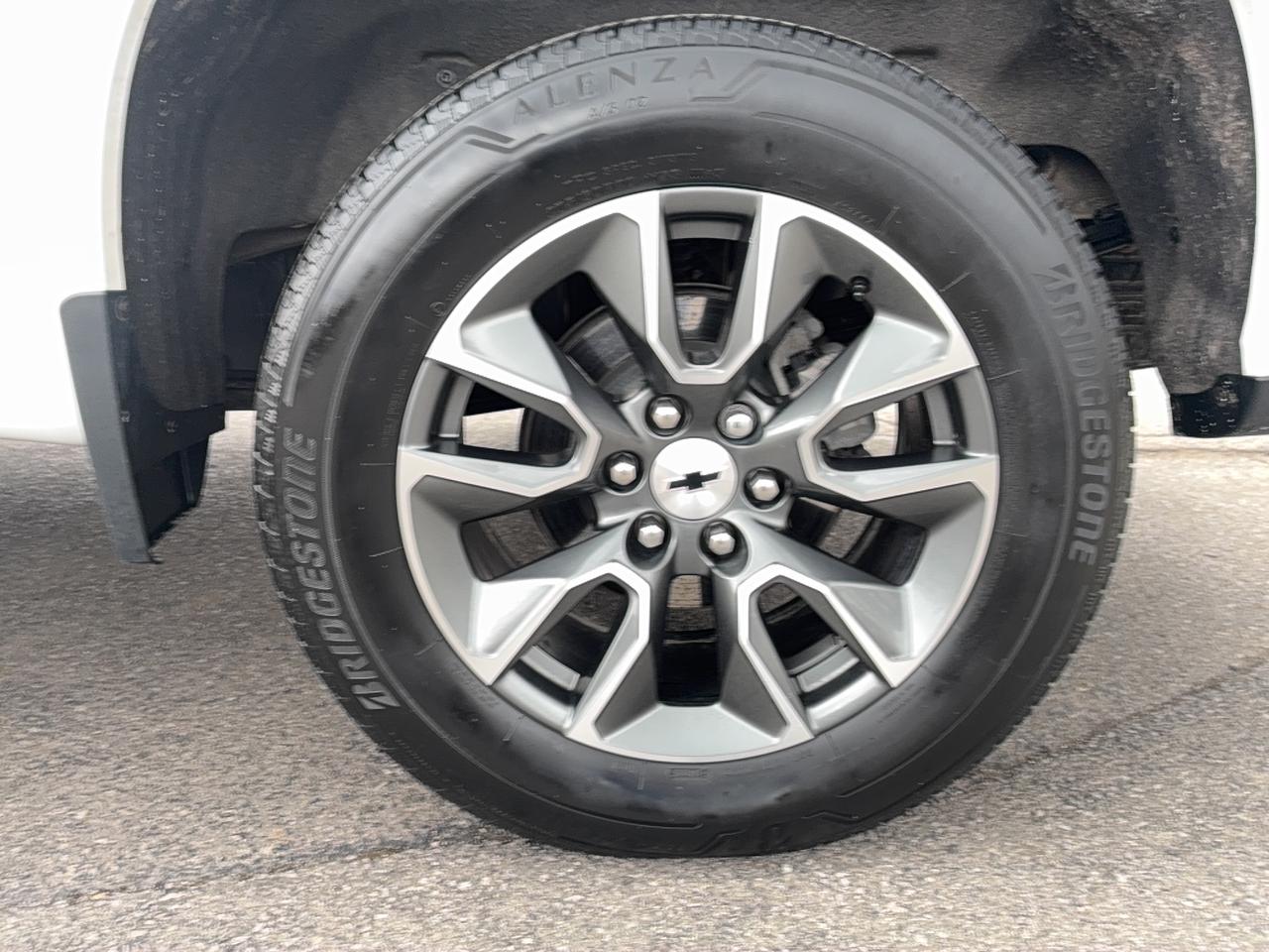 2023 Chevrolet Silverado 1500 RST CrewCab 4WD 5.3L8cylGas 5'10"Box Roof Leather Photo