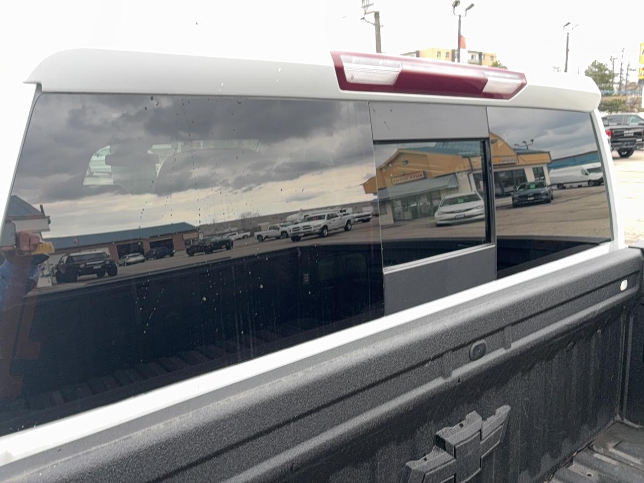 2023 Chevrolet Silverado 1500 RST CrewCab 4WD 5.3L8cylGas 5'10"Box Roof Leather Photo