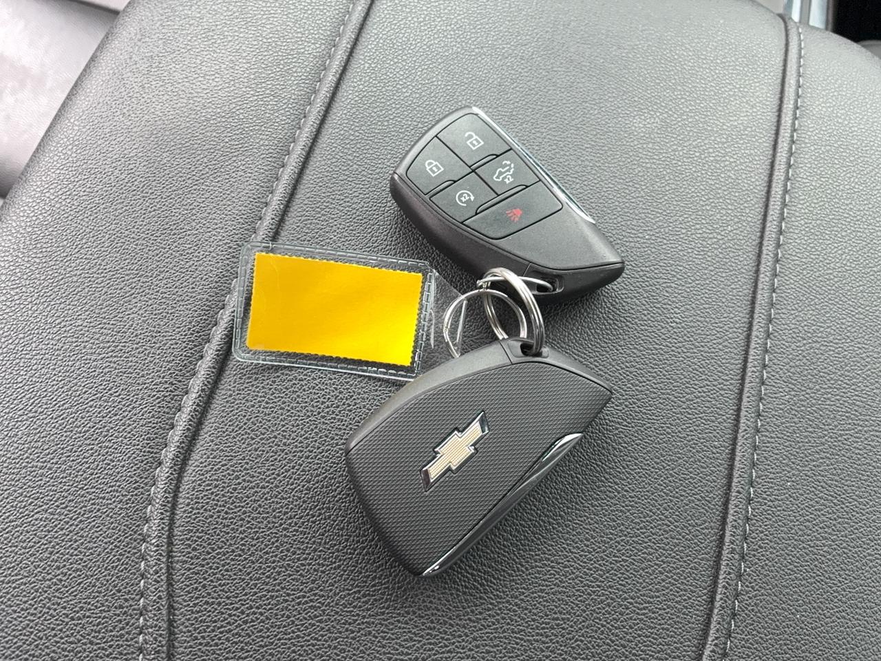 2023 Chevrolet Silverado 1500 RST CrewCab 4WD 5.3L8cylGas 5'10"Box Roof Leather Photo