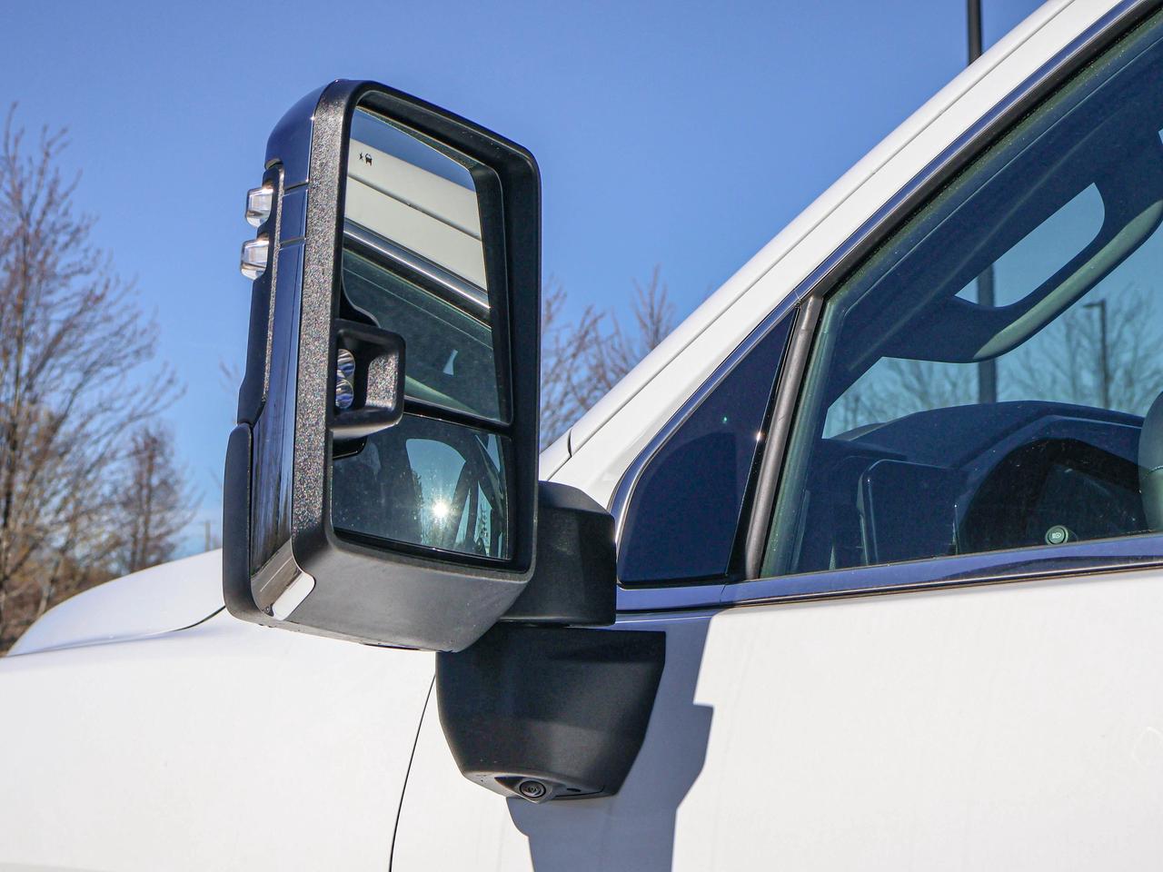 2026 GMC SIERRA 2500HD SLT Photo