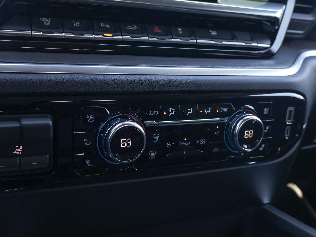 2026 GMC SIERRA 2500HD SLT Photo