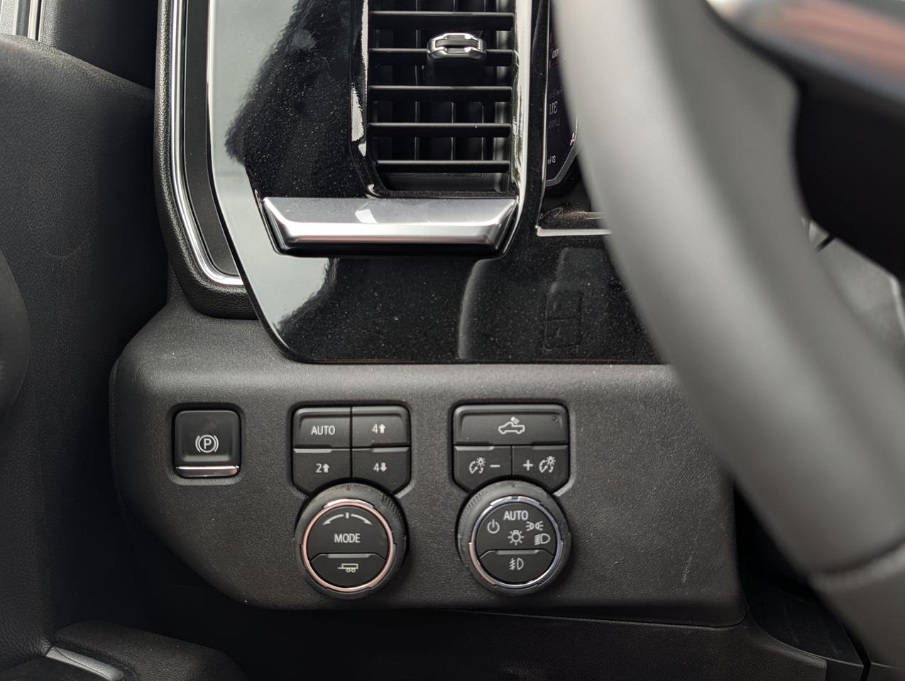2026 Chevrolet Silverado 1500 LT Trail Boss Photo