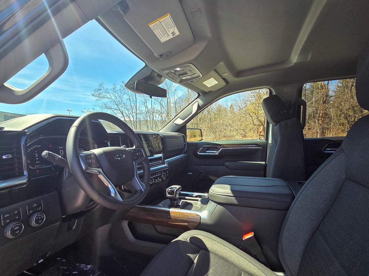 2026 Chevrolet Silverado 1500 LT Trail Boss Photo