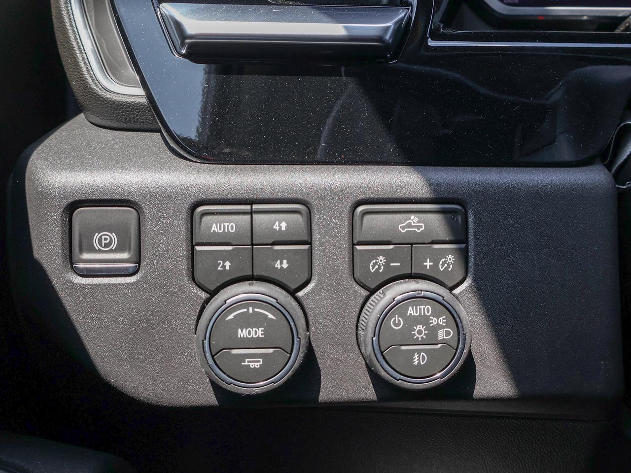2026 Chevrolet Silverado 1500 LT Trail Boss Photo
