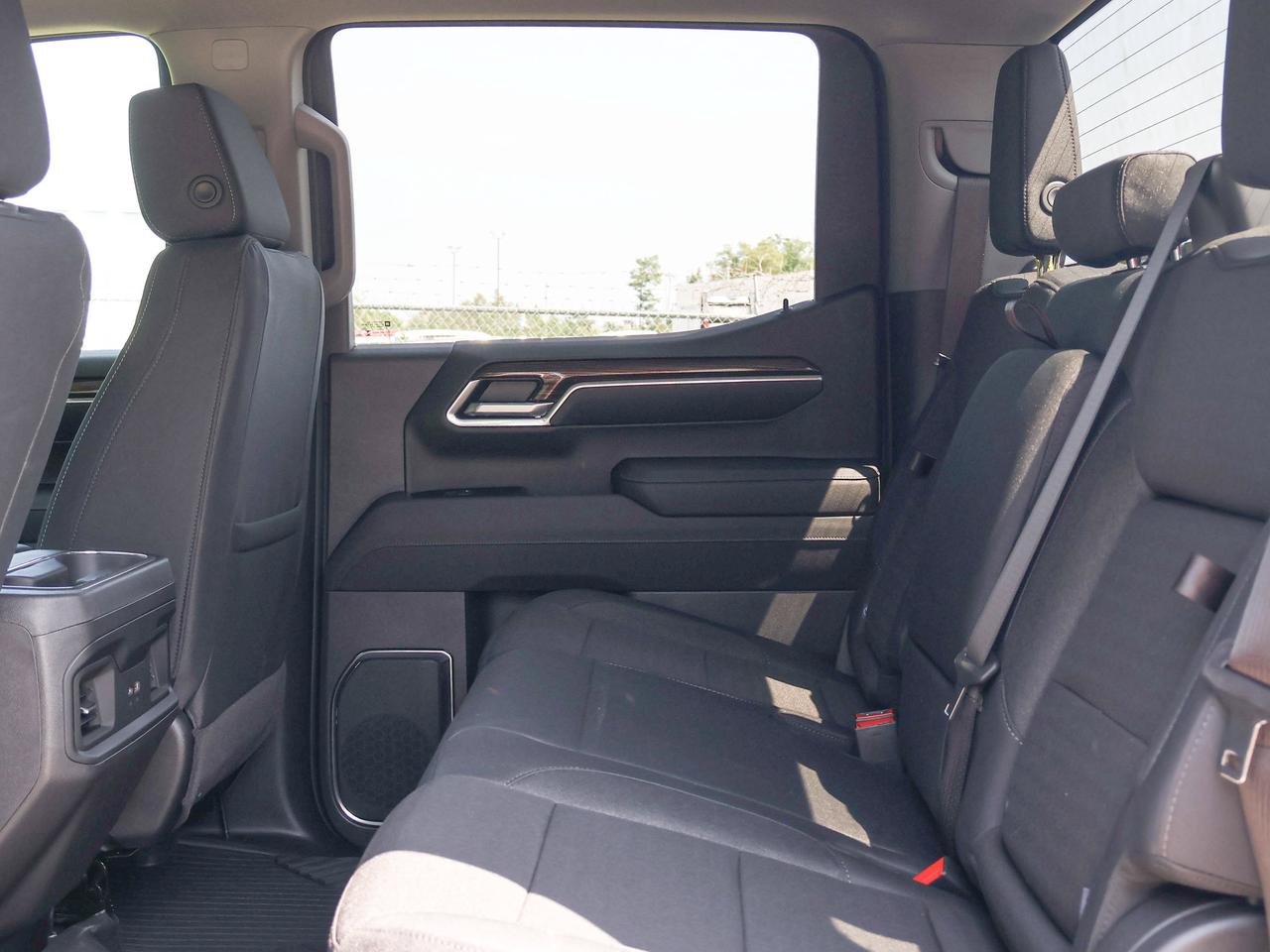 2026 Chevrolet Silverado 1500 LT Trail Boss Photo