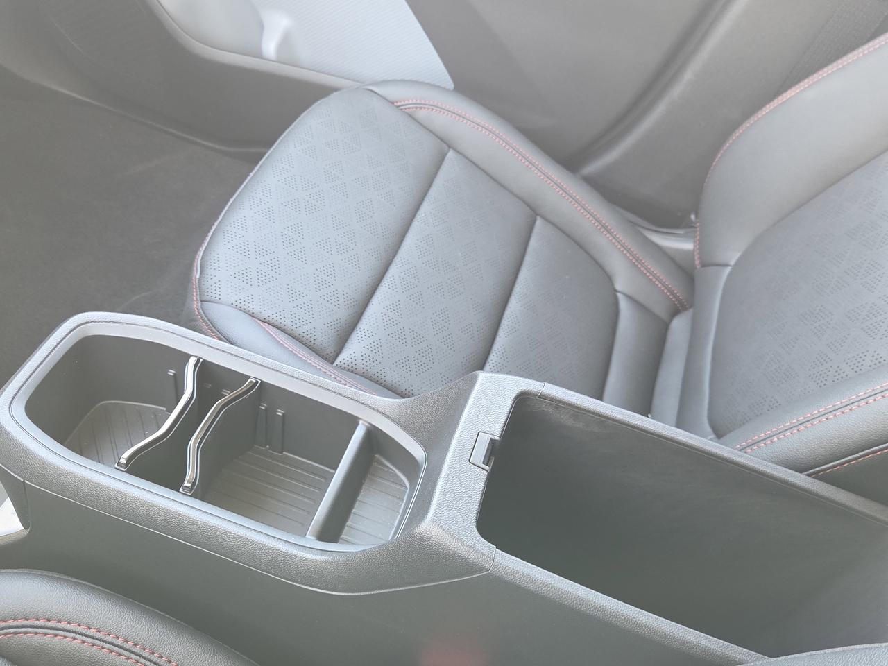 2027 Chevrolet Bolt RS Photo