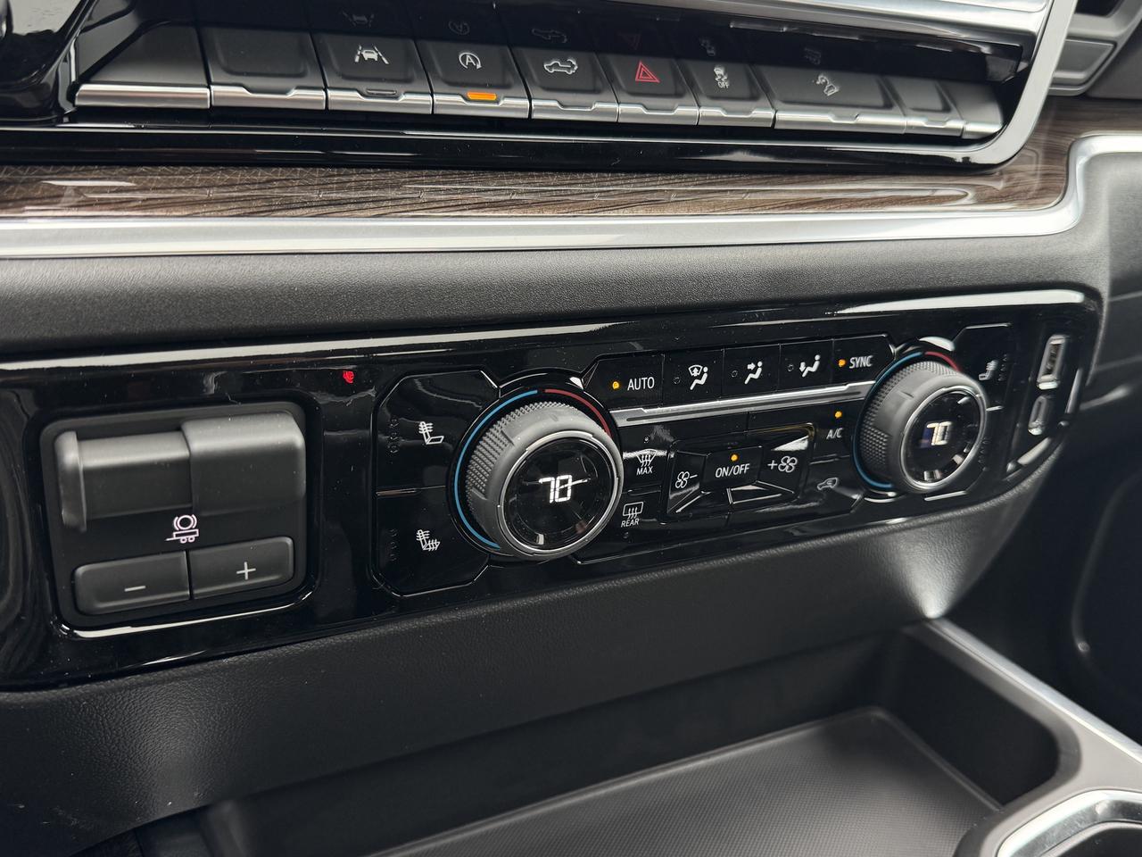 2026 Chevrolet Silverado 1500 LT Trail Boss Photo