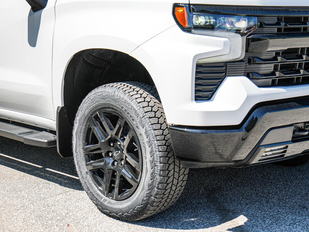 2026 Chevrolet Silverado 1500 LT Trail Boss Photo2