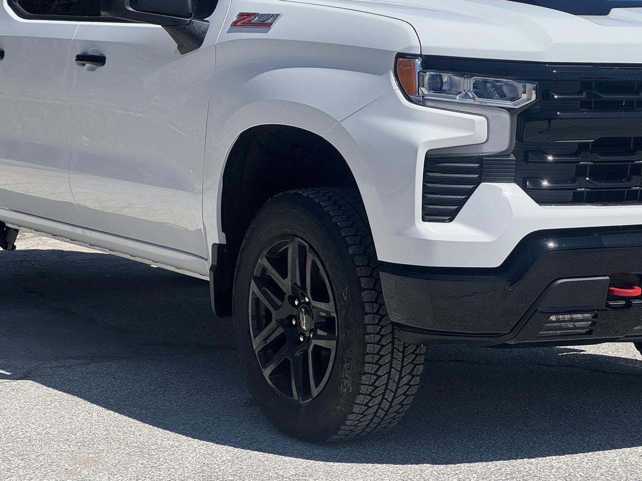 2026 Chevrolet Silverado 1500 LT Trail Boss Photo3
