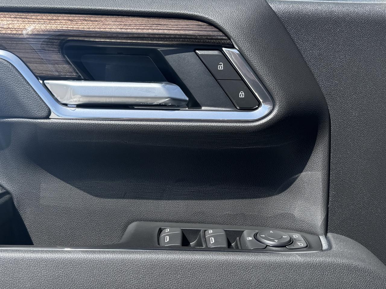 2026 Chevrolet Silverado 1500 LT Trail Boss Photo