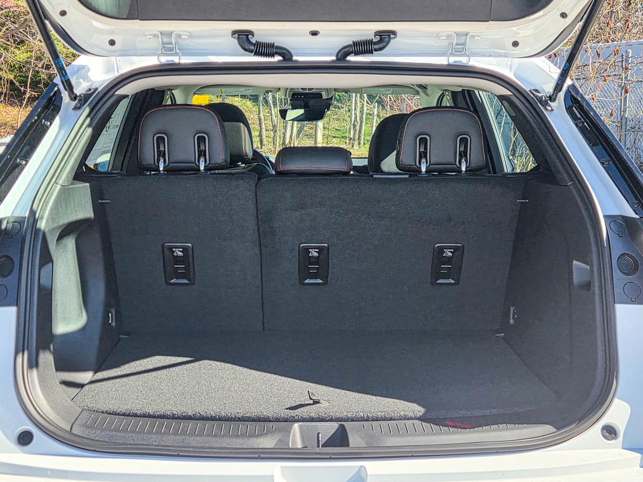 2027 Chevrolet Bolt RS Photo