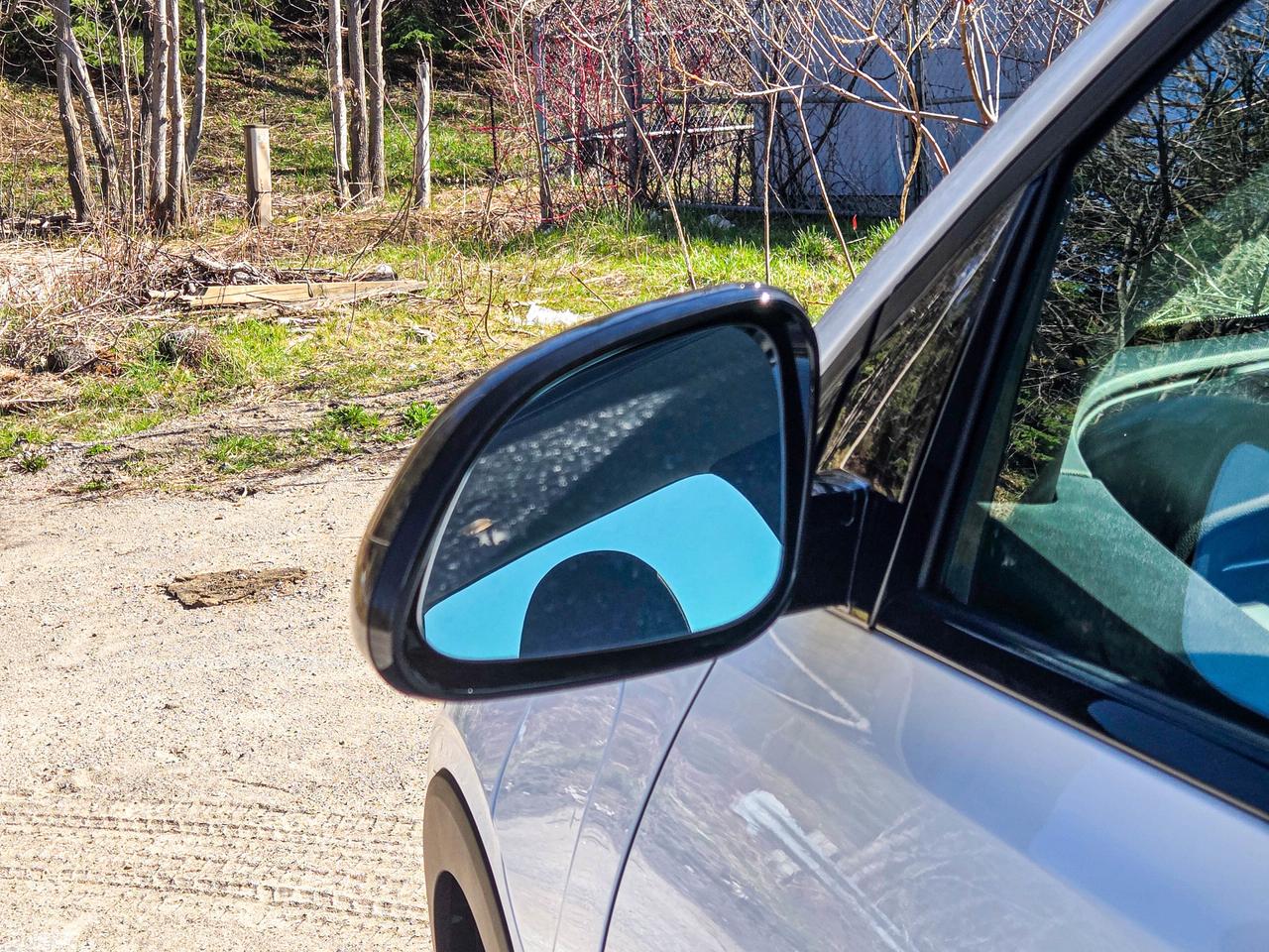 2027 Chevrolet Bolt RS Photo