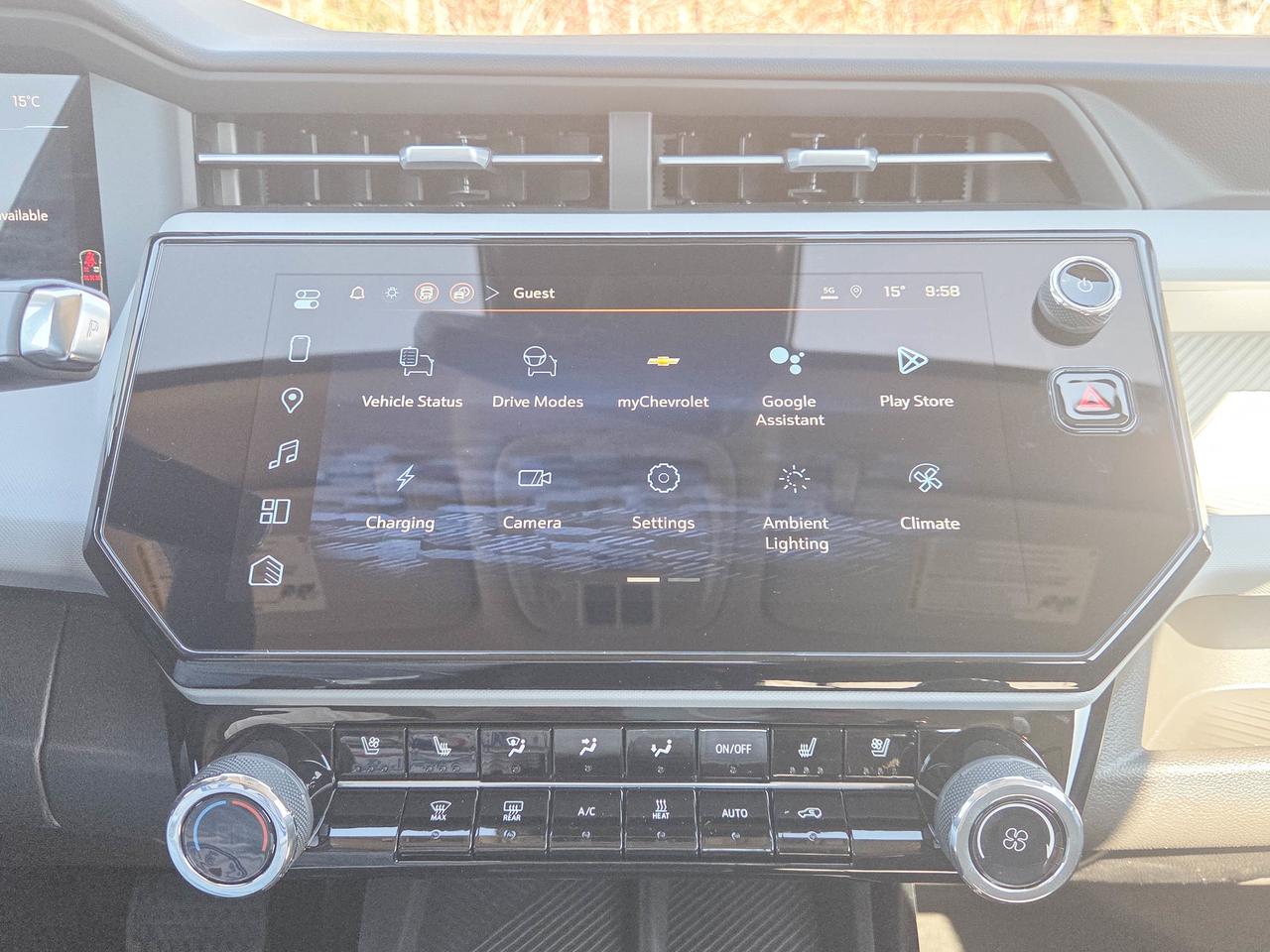 2027 Chevrolet Bolt RS Photo