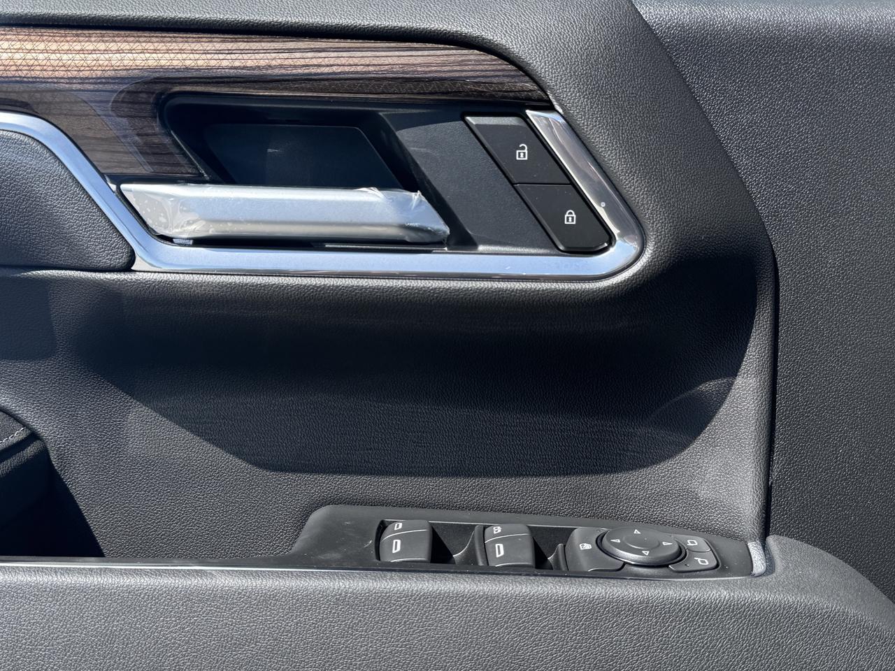 2026 Chevrolet Silverado 1500 LT Trail Boss Photo