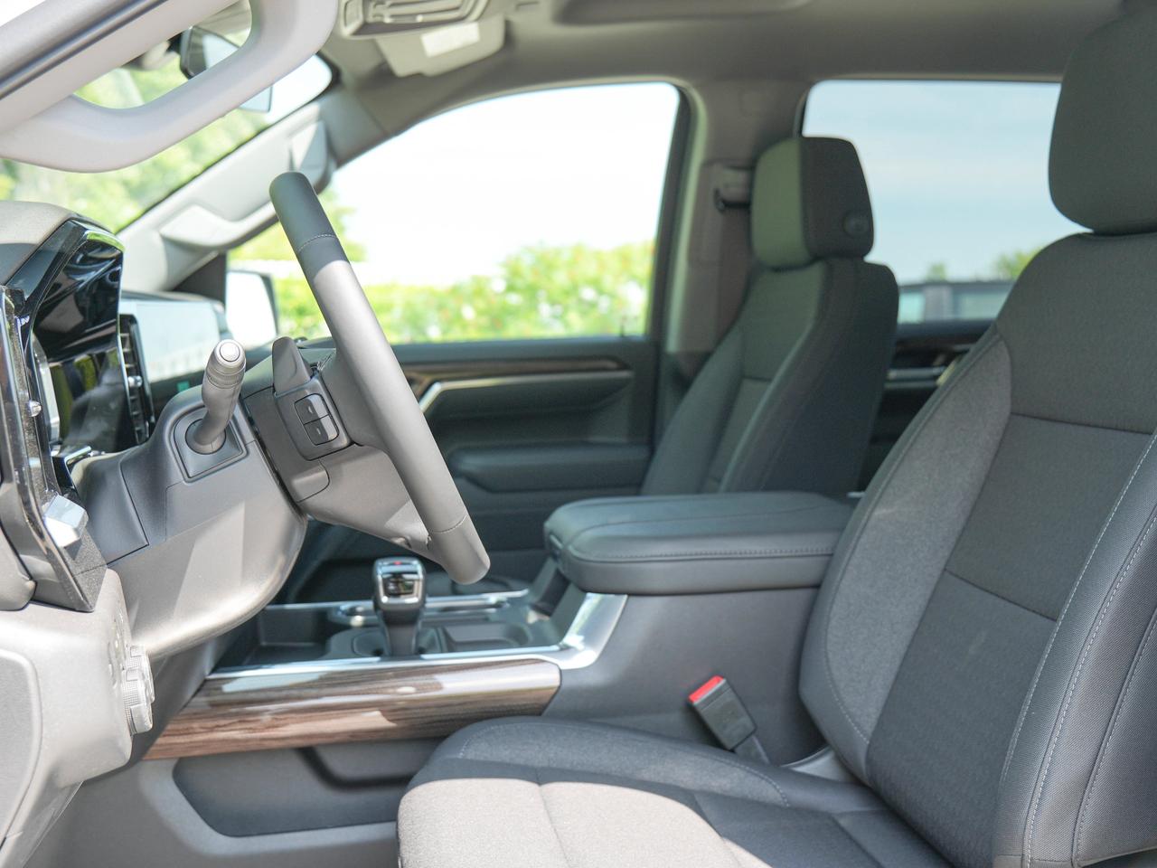 2026 Chevrolet Silverado 1500 LT Trail Boss Photo